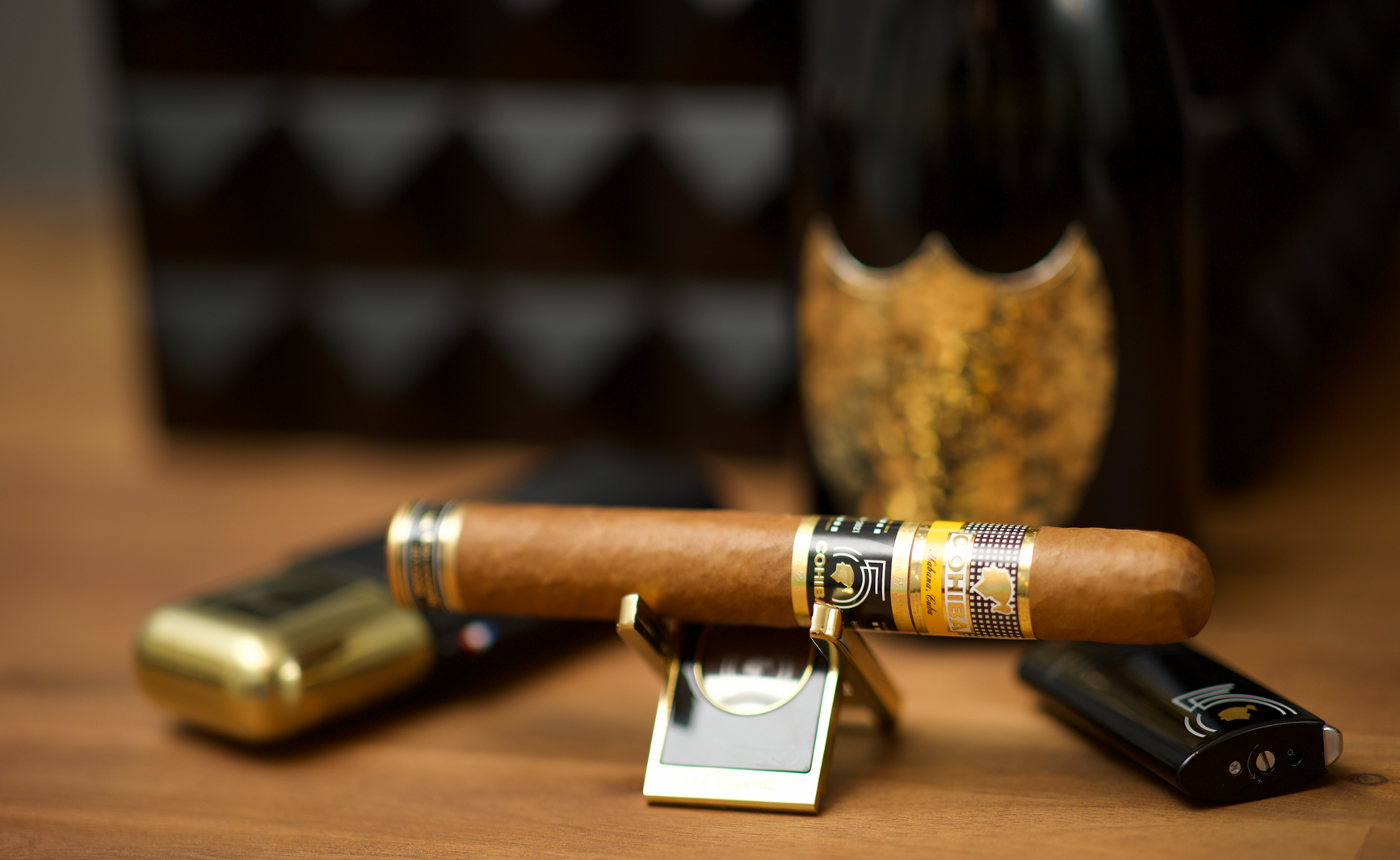 The Connoisseur's Countdown. The Ultimate New Year's Cigar Compendium