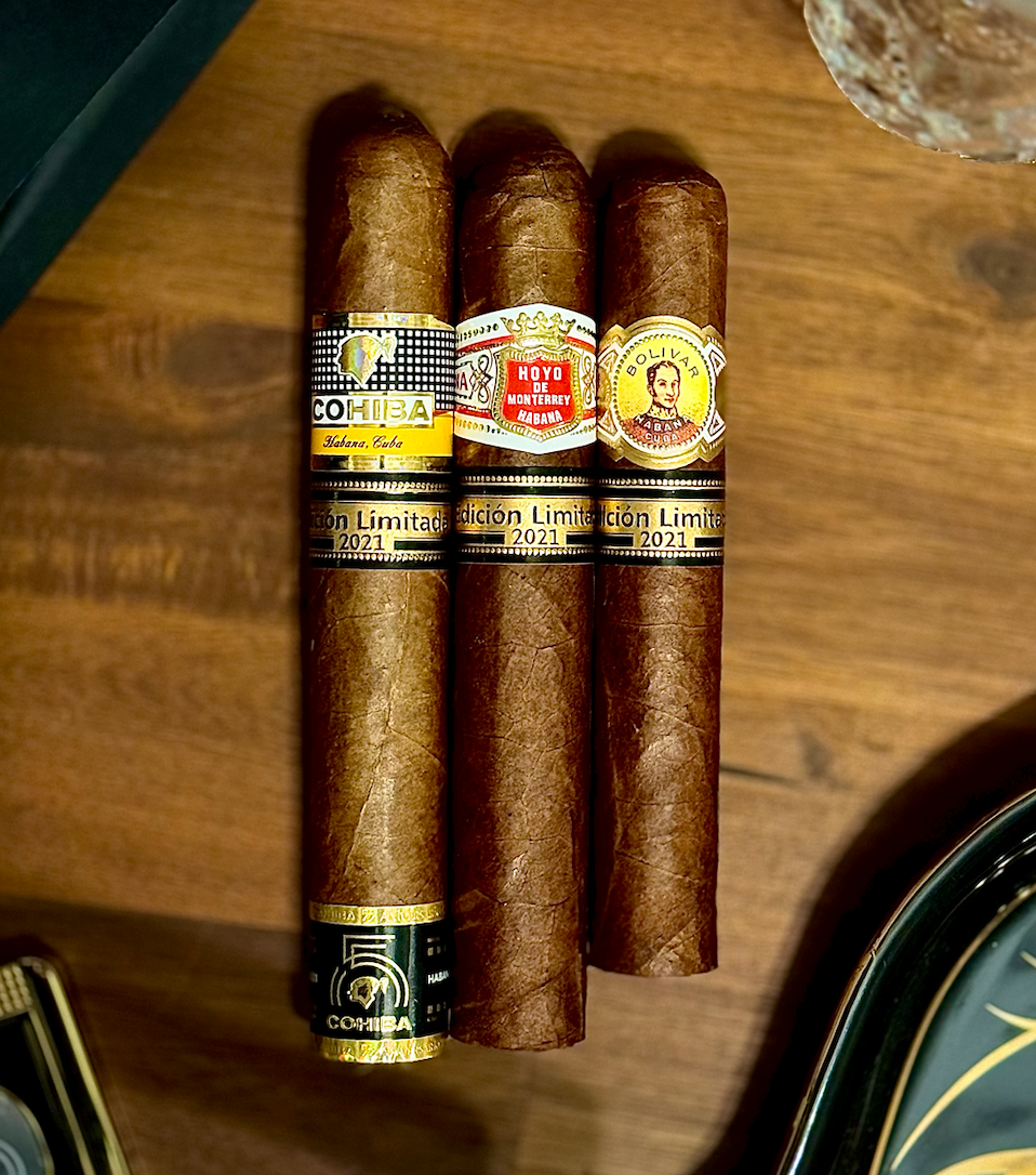 Clandestino En El Mundo De Los Sabores. A Journey Through Exquisite Cigar and Rum Pairings